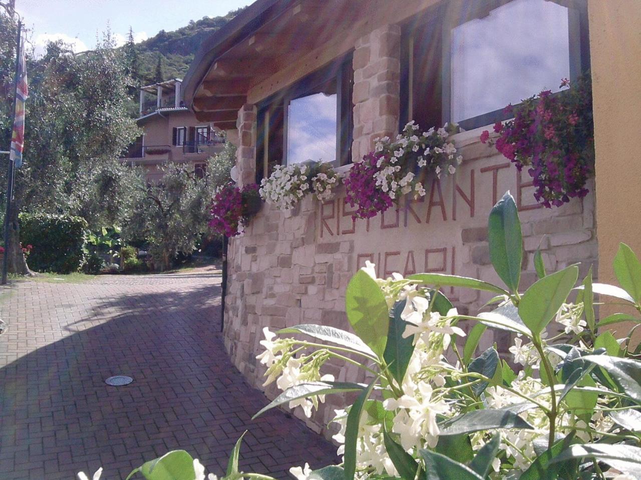 Locanda San Marco Torri Del Benaco Esterno foto